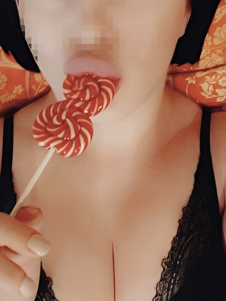 Алевтина привлекательная девушка из Новодвинска цена от 5000 руб