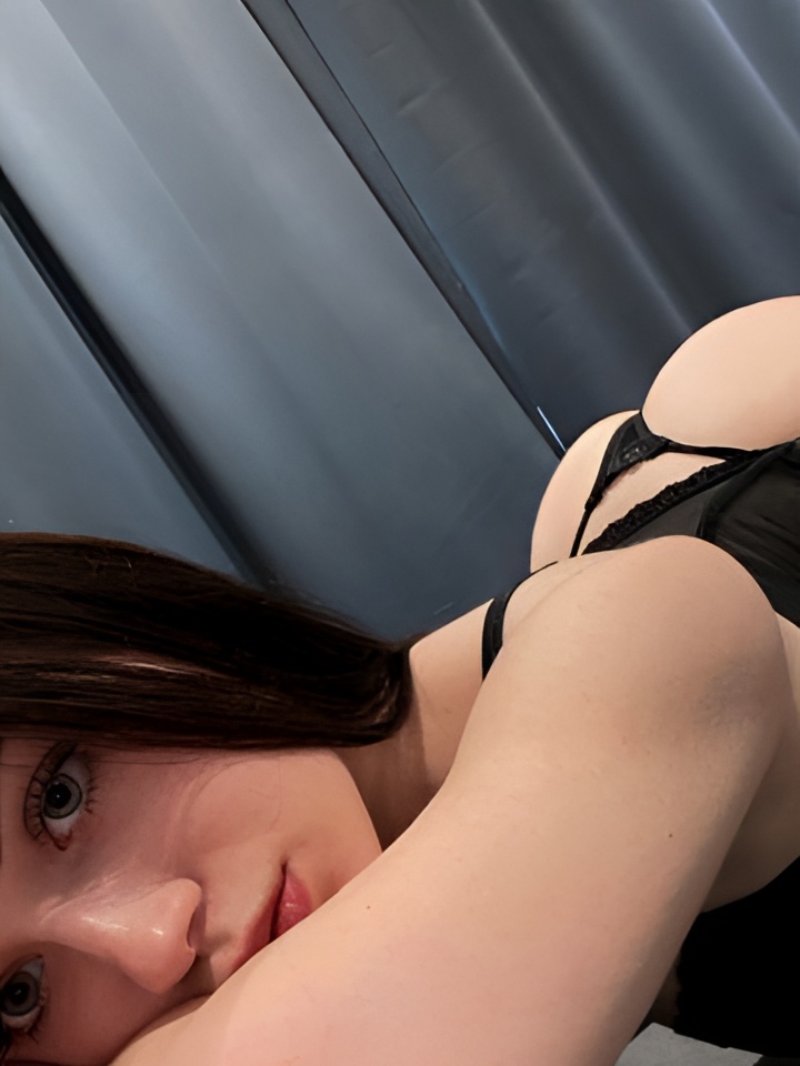 Ася привлекательная девушка из Новодвинска цена от 10000 руб