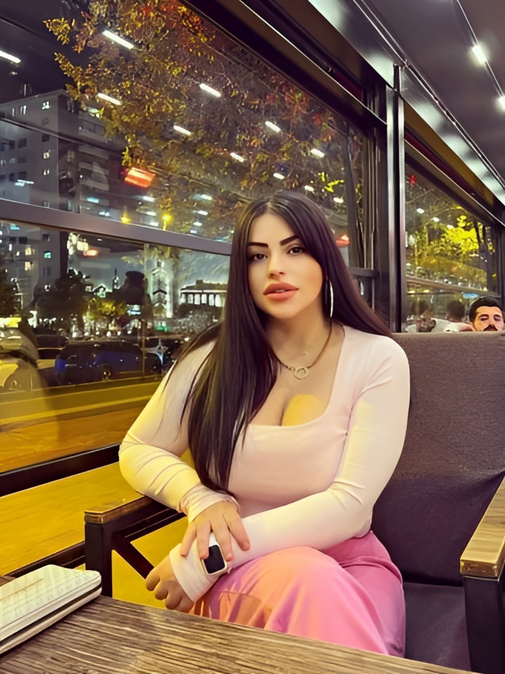 Роза привлекательная девушка из Новодвинска цена от 10000 руб