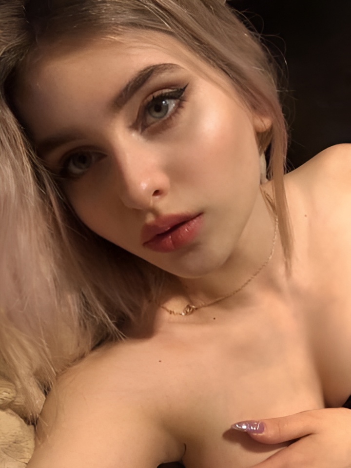 Индивидуалка Владлена, доступна для личного знакомства от 2000 руб