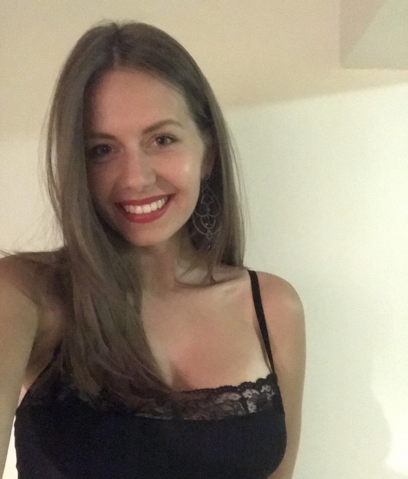 Рада привлекательная девушка из Новодвинска цена от 2000 руб